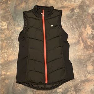 Gap Vest- girls XXL like new, black w pink zipper